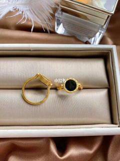 和田玉墨玉镶嵌戒指吊坠两用
